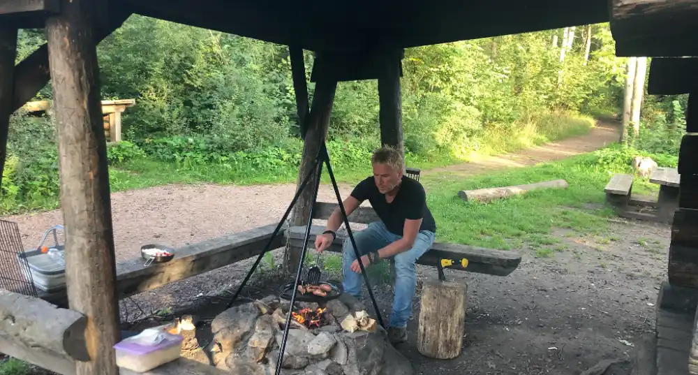 schuilhutten in zweden voor wildkamperen